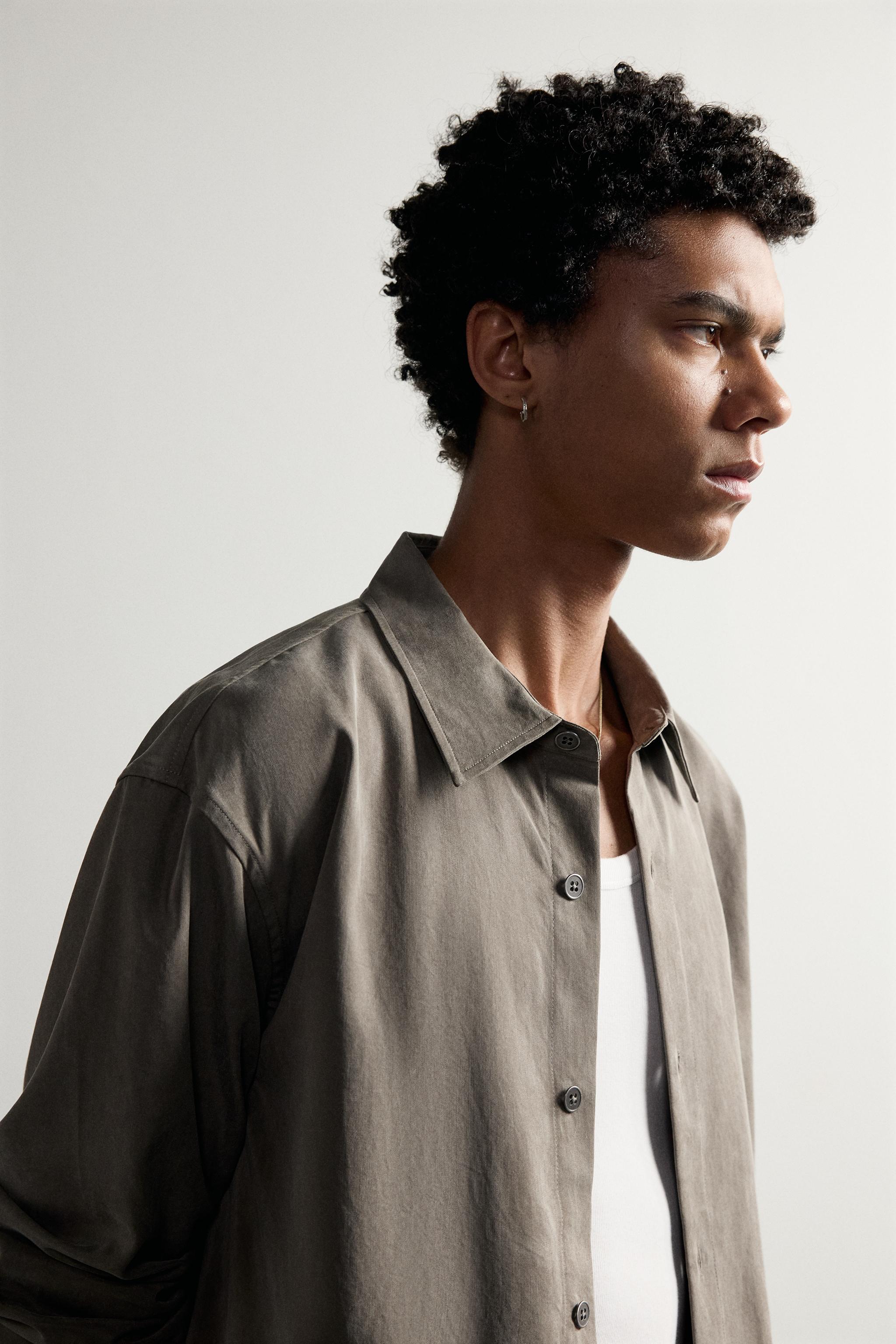CHEMISE FLUIDE COUPE DÉCONTRACTÉE